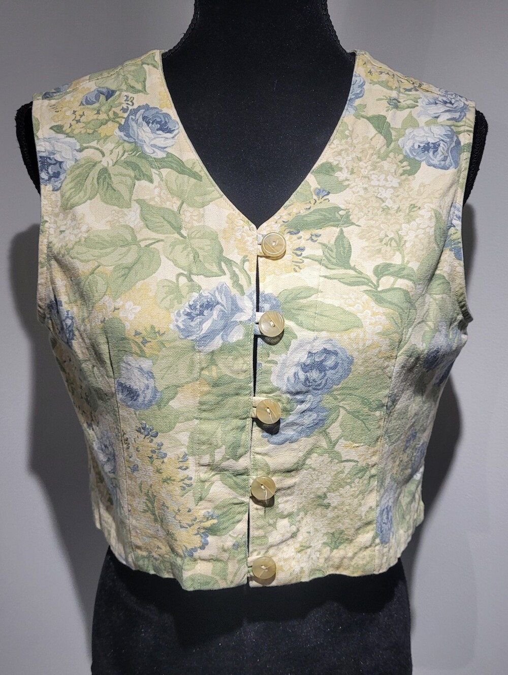 J Marco Women's Vintage Floral Tapestry Button Down Vest Medium Cottagecore